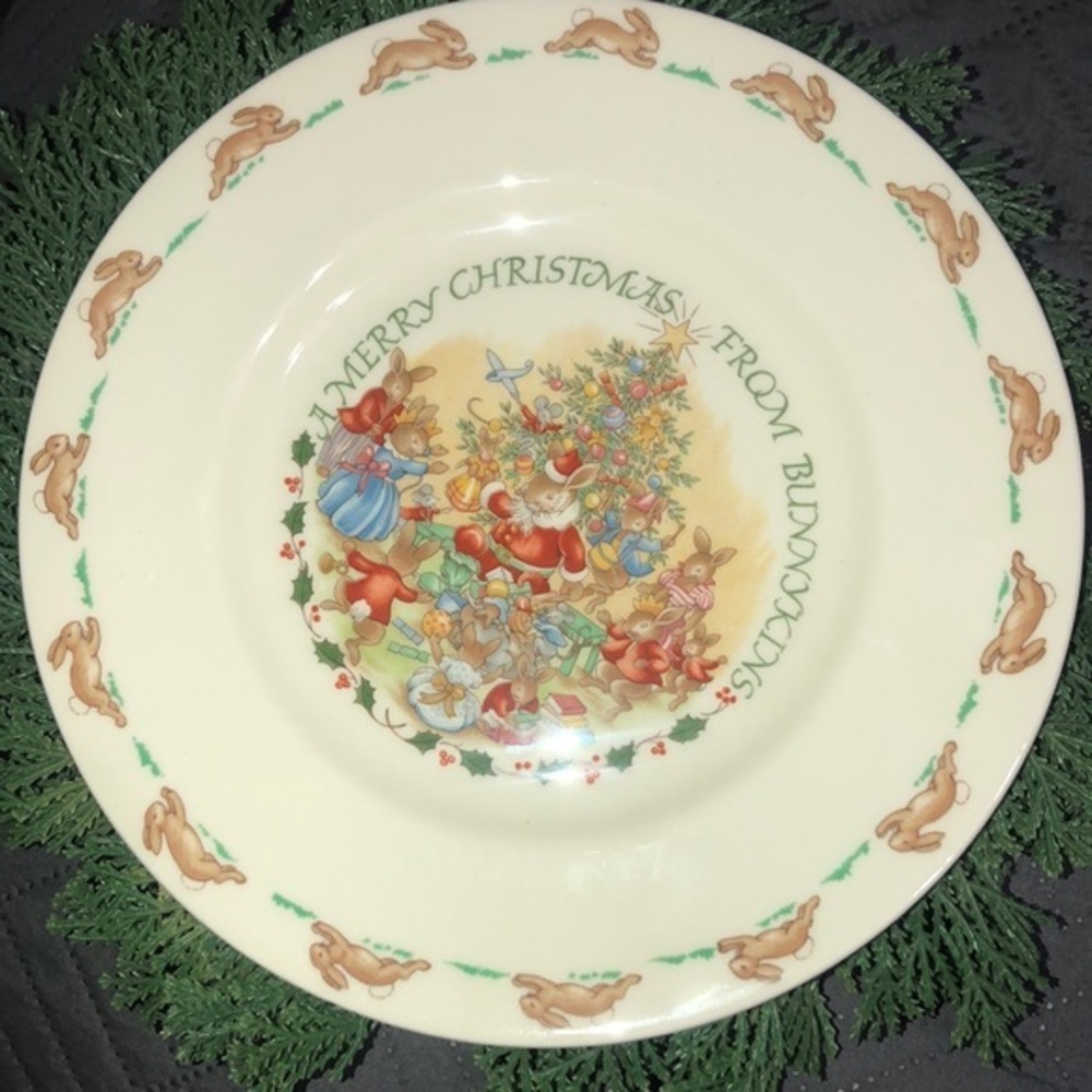 Merry Christmas from‎ Bunnykins by Royal Daulton In perfect condition